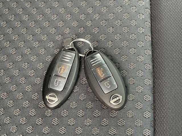 NV200バネットワゴン 1.6 16X-2R ルーフキャリア・ドライブレコーダー・日産 記録簿 助手席エアバック インテリキー パワーステアリング ETC パワーウィンドウ 運転席エアバッグ ABS エアコン バックビューモニター ドラレコ ナビ&TV レーンアシスト メモリナビ(17枚目)