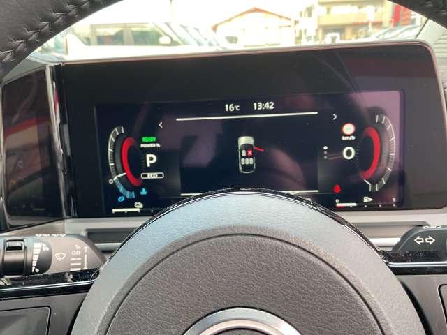 オーラ １．２　Ｇ　弊社試乗使用社有車　自動（被害軽減）ブレーキ　試乗車アップ　ＬＥＤ　ＬＫＡ　サイドカメラ　ＥＴＣ　ドライブレコーダー　カーテンエアバッグ　イモビライザー　アルミホイール　インテリジェントキー　パワーウィンドウ　寒冷地仕様（4枚目）