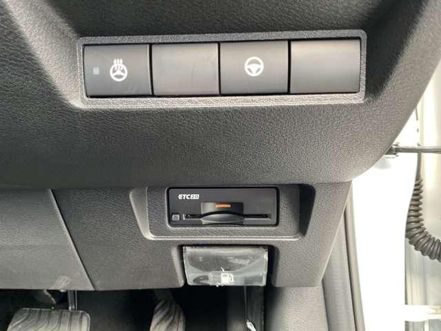 オーラ １．２　Ｇ　弊社試乗使用社有車　自動（被害軽減）ブレーキ　試乗車アップ　ＬＥＤ　ＬＫＡ　サイドカメラ　ＥＴＣ　ドライブレコーダー　カーテンエアバッグ　イモビライザー　アルミホイール　インテリジェントキー　パワーウィンドウ　寒冷地仕様（12枚目）