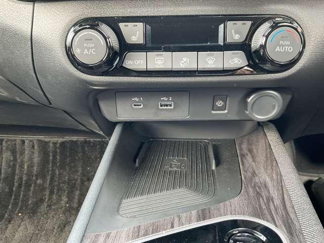 オーラ １．２　Ｇ　弊社試乗使用社有車　自動（被害軽減）ブレーキ　試乗車アップ　ＬＥＤ　ＬＫＡ　サイドカメラ　ＥＴＣ　ドライブレコーダー　カーテンエアバッグ　イモビライザー　アルミホイール　インテリジェントキー　パワーウィンドウ　寒冷地仕様（13枚目）