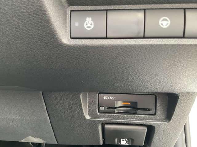 オーラ １．２　ＡＵＴＥＣＨ　スポーツ　スペック　弊社試乗使用社有車（10枚目）