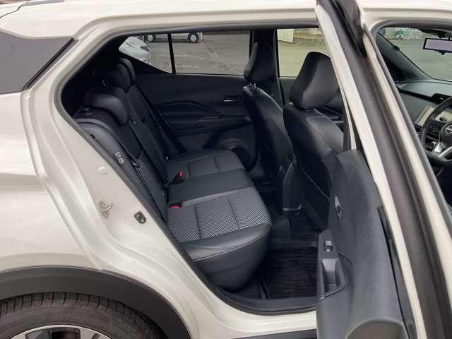 キックス １．２　Ｘ　ＦＯＵＲ　（ｅ－ＰＯＷＥＲ）　４ＷＤ　弊社試乗使用社有車　ナビＴＶ　ＬＥＤライト　踏み間違い防止　アラウンドビュ－　試乗車ＵＰ　ＥＴＣ　盗難防止システム　車線逸脱警報　インテリキー　バックモニター　ワンオーナー　オートエアコン　４ＷＤ　アイドリングストップ（18枚目）