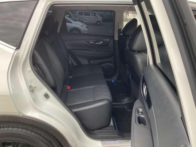 エクストレイル ２．０　２０Ｘｉ　ハイブリッド　エクストリーマーＸ　４ＷＤ　ドライブレコーダー・プロパイロット・日産　レーダークルーズコントロール　ナビＴＶ　１オーナー　取説記録簿　オートエアコン　スマートキー　ＡＷ　エアバッグ　レーンアシスト　ドライブレコーダー　メモリーナビ　４ＷＤ　ＡＢＳ　ＥＴＣ　踏み間違い防止（18枚目）