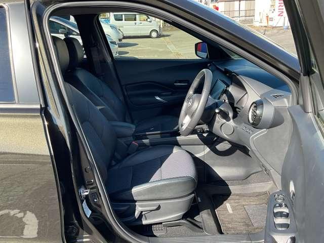 キックス １．２　Ｘ　ＦＯＵＲ　（ｅ－ＰＯＷＥＲ）　４ＷＤ　弊社試乗使用社有車　ナビＴＶ　ＬＥＤライト　踏み間違い防止　アラウンドビュ－　試乗車ＵＰ　ＥＴＣ　盗難防止システム　車線逸脱警報　インテリキー　バックモニター　ワンオーナー　オートエアコン　４ＷＤ　アイドリングストップ（19枚目）