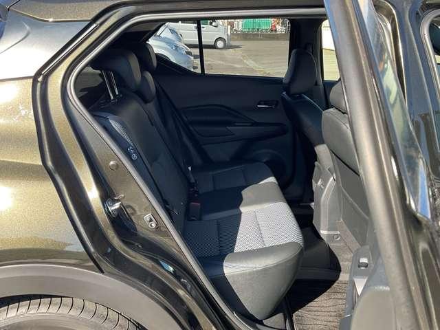 キックス １．２　Ｘ　ＦＯＵＲ　（ｅ－ＰＯＷＥＲ）　４ＷＤ　弊社試乗使用社有車　ナビＴＶ　ＬＥＤライト　踏み間違い防止　アラウンドビュ－　試乗車ＵＰ　ＥＴＣ　盗難防止システム　車線逸脱警報　インテリキー　バックモニター　ワンオーナー　オートエアコン　４ＷＤ　アイドリングストップ（20枚目）