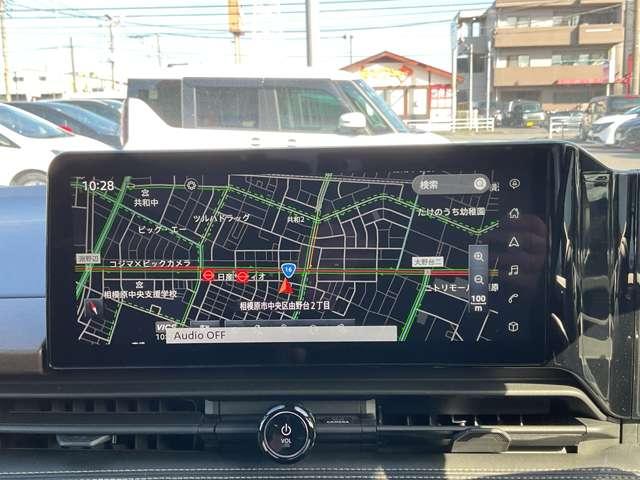 セレナ ２．０　ハイウェイスターＶ　弊社試乗使用社有車　ＡＷＩＮエアロ　Ｗ電動スライド　レーダークルコン　レーンアシスト　展示試乗車ＵＰ　ＬＥＤランプ　ワンオーナー車　盗難防止システム　ＥＴＣ装備　カーテンエアバッグ　アルミホイール　キーフリー　メモリ－ナビ　ナビＴＶ（7枚目）