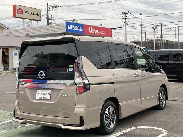 セレナ １．２　ｅ－ＰＯＷＥＲ　ハイウェイスター　Ｖ　後席モニター・プロパイロット・日産メモリ　３６０°カメラ　エマジェンシーブレーキ　１オナ　スマキー　ＬＥＤ　レーンアシスト　点検記録簿付　ＥＴＣ　Ａストップ　イモビ　フルオートエアコン　アルミホイール　エアバック　メモリーナビ　キーフリー（2枚目）