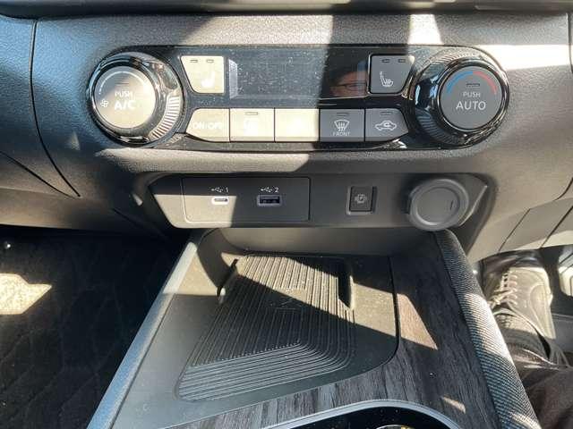 オーラ １．２　Ｇ　ＦＯＵＲ　４ＷＤ　弊社試乗使用社有車　ドライブレコーダー・　ワンオーナー車　エマブレ　全周囲　ＬＤＷ　記録簿　アダプティブクルーズ　盗難防止システム　オートエアコン　スマートキー　バックカメラ　ＬＥＤライト　アルミホイール　４ＷＤ　ＥＴＣ車載器　ナビＴＶ（13枚目）