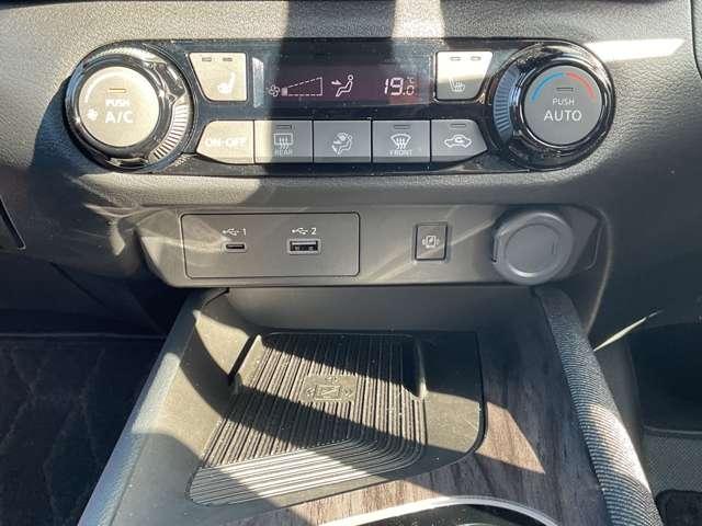 オーラ １．２　Ｇ　弊社試乗使用社有車　ＡＷＩＮエアロ　自動（被害軽減）ブレーキ　試乗車アップ　ＬＥＤ　ＬＫＡ　サイドカメラ　ＥＴＣ　ドライブレコーダー　カーテンエアバッグ　イモビライザー　アルミホイール　インテリジェントキー　パワーウィンドウ　寒冷地仕様（13枚目）