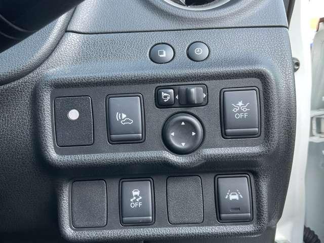 ノート 1.2 e-POWER X アラウンドカメラ フロントドラレコ 360°カメラ 記録簿付 Rカメラ 運転席助手席エアバック レーンキープ AUTOエアコン 1オーナー 盗難防止システム ナビTV AW サイドカメラ 運転席エアバッグ キーレスエントリー ドラレコ(13枚目)