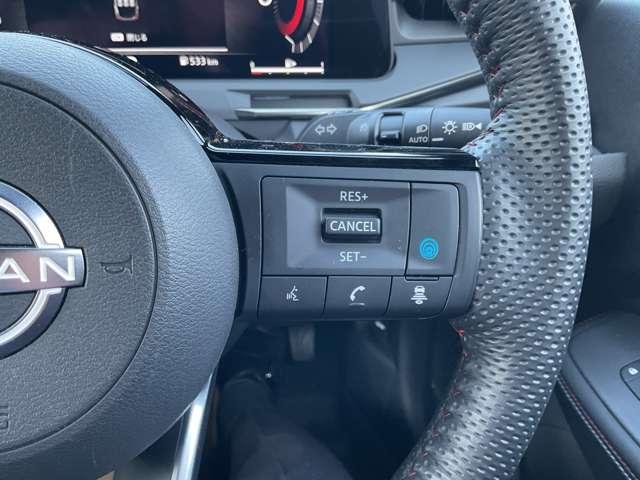 オーラ １．２　ＮＩＳＭＯ　弊社試乗使用社有車　カーテンエアバッグ　エマブレ　インテリキー　ＥＴＣ　ドラレコ　車線逸脱警報　ワンセグ　キーフリーシステム　ダブルエアバック　定期点検記録簿　アルミホイール　運転席エアバッグ　メモリーナビ　試乗車（11枚目）