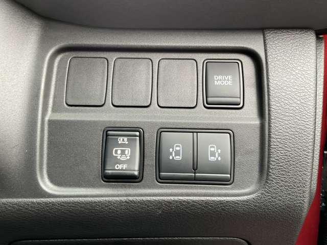 セレナ １．２　ｅ－ＰＯＷＥＲ　ハイウェイスター　Ｖ　後席モニター・ドライブレコーダー・プロパ　３６０°カメラ　エマジェンシーブレーキ　１オナ　スマキー　バックカメラ　ＬＥＤ　レーンアシスト　点検記録簿付　ＥＴＣ　ドラレコ　イモビ　サイドカーテンエアバック　フルオートエアコン　アルミホイール（14枚目）