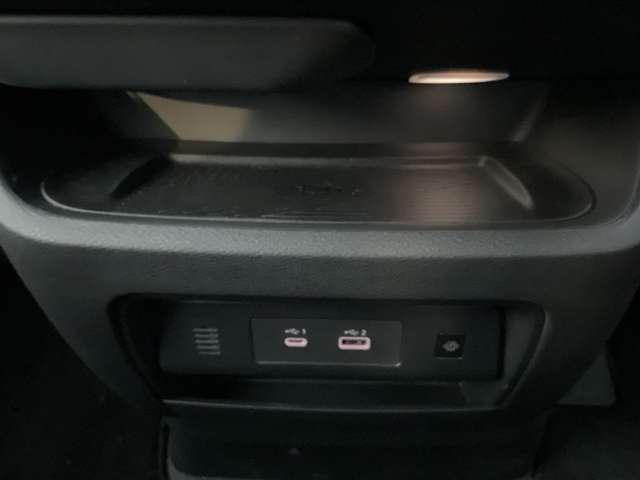 セレナ ２．０　ハイウェイスターＶ　弊社試乗使用社有車　Ｗ電動スライド　レーダークルコン　レーンアシスト　展示試乗車ＵＰ　ＬＥＤランプ　ワンオーナー車　盗難防止システム　ＥＴＣ装備　カーテンエアバッグ　アルミホイール　キーフリー　メモリ－ナビ　ナビＴＶ（14枚目）