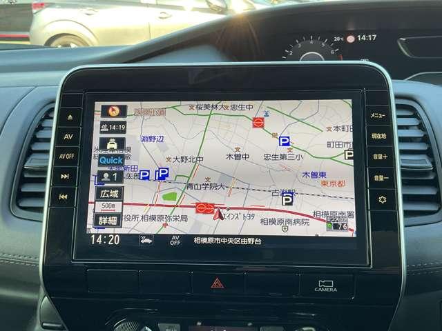 セレナ ２．０　ハイウェイスター　Ｖ　前後ドラレコ　リアモニター　サイドエアバッグ　アラウンドビュ－　アルミ　衝突被害軽減　ＬＤＰ　エアバッグ　両側オートスライドドア　ＬＥＤライト　インテリジェントキー　サイドカメラ　メモリーナビ　アダプティブクルーズコントロール（9枚目）