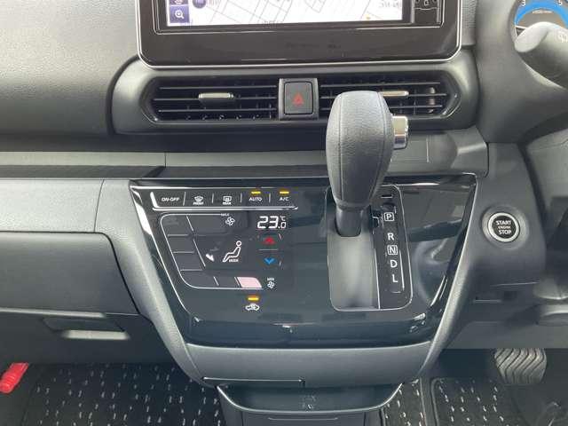 ルークス ６６０　ハイウェイスターＧターボ　ドライブレコーダー・日産メモリーナビ・　両側スライド片側電動ドア　助手席エアバッグ　アイドリングストップ機能　インテリキ－　１オーナー　レーンキープ　ＬＥＤヘッドランプ　ＥＴＣ　点検記録簿　ドライブレコーダー　バックモニター　キーフリー（13枚目）