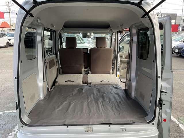 ＮＶ１００クリッパーバン ＧＸターボ　４Ａ／Ｔ　ハイルーフ　メモリーナビ・バックビュー　モニター・ＥＴＣ車載器・プラスチックバイザー・プライバシーガラス・電動格納式ドアミラー・全席パワーウインドウ・衝突被害軽減ブレーキ・踏み間違い防止・横滑り防止装置・ヘッドライトレベライザー・（15枚目）