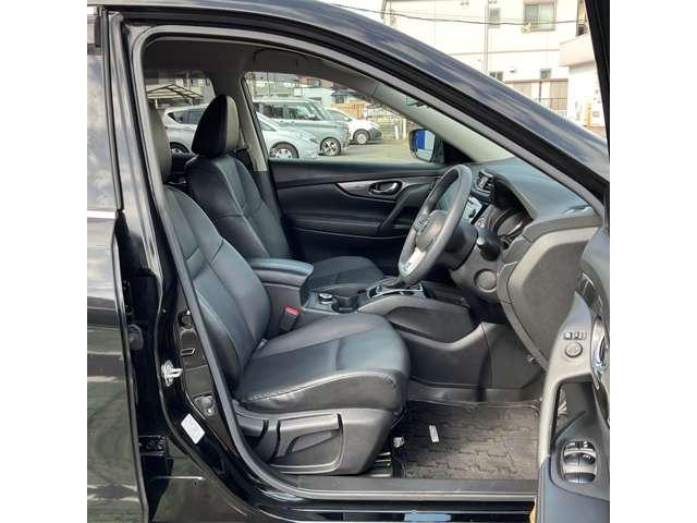 エクストレイル ２．０　２０Ｓ　Ｖセレクション　２列車　４ＷＤ　ドライブレコーダー・ニッサンコネクトメモ　オールモード４×４　クルコン　メモリーナビ　盗難防止システム　ワンオーナー　ＥＴＣ　ＡＢＳ　パワーステアリング　アルミホイール　寒冷地仕様　ドラレコ　エアバッグ　全周囲カメラ　ＬＤＷ　衝突被害軽減装置（13枚目）