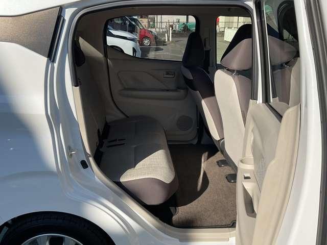 デイズ Ｘ　日産メモリーナビ・アラウンドビューモニター・ＥＴＣ車載器　・アイドリングストップ・プライバシーガラス・ハロゲンライト・ヘッドライトレベライザー・アルミホイール・インテリジェントキー・プッシュエンジンスタート・被害軽減ブレーキ・踏み間違い防止・横滑り防止装置（14枚目）