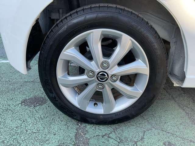 デイズ Ｘ　日産メモリーナビ・アラウンドビューモニター・ＥＴＣ車載器　・アイドリングストップ・プライバシーガラス・ハロゲンライト・ヘッドライトレベライザー・アルミホイール・インテリジェントキー・プッシュエンジンスタート・被害軽減ブレーキ・踏み間違い防止・横滑り防止装置（18枚目）