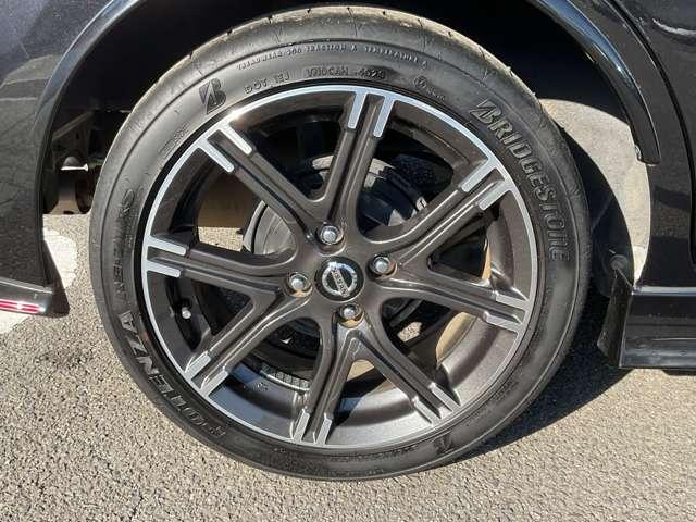 マーチ 1.2 NISMO ドライブレコーダー・日産メモリーナビ・ア Wエアバッグ 定期点検記録簿 アイスト ナビTV ワンオ-ナ-車 スマートキ オートエアコン メモリナビ キーフリー パワーウィンドウ エアバック ABS ワンセグ パワステ ドライブレコーダー(15枚目)