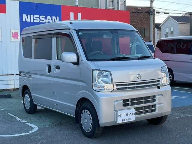 ＮＶ１００クリッパーバン ６６０　ＧＸターボ　ハイルーフ　４ＷＤ　ドライブレコーダー・ＣＤチューナー・ＥＴＣ車　インテリジェントエマージェンシーブレーキ　ドラレコ　１オーナー　４ＷＤ　キーレス　ＥＴＣ　フルオートエアコン　ＰＳ　寒冷地仕様　ＡＢＳ　運転席エアバッグ　ダブルエアバッグ　記録簿　パワーウィンドー（16枚目）