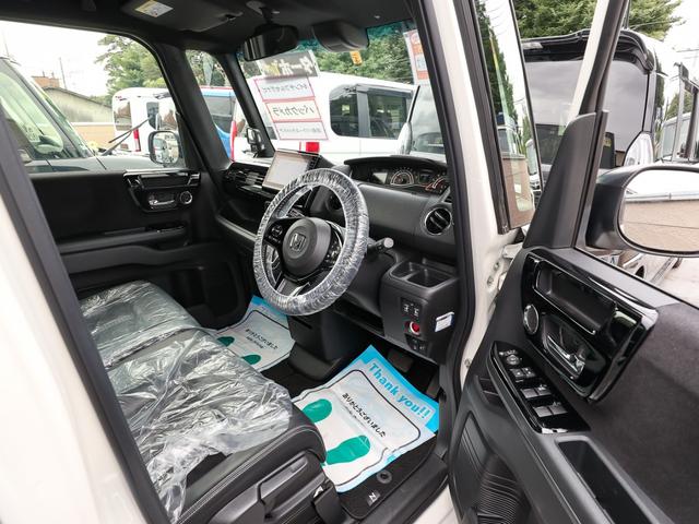 Ｎ－ＢＯＸカスタム Ｌターボ　●令和４年式　●走行２０３６６ｋｍ　●９型プレミアムインターナビ　●両側電動スライドドア　●バックカメラ　●電子パーキング　●渋滞追従機能付ＡＣＣ　●シートヒーター　●ＬＥＤ　●禁煙車　●新車保証付（14枚目）