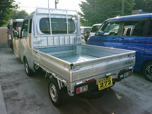 ハイゼットトラック ジャンボエクストラ　●届出済未使用車　●令和７年式　●走行７ｋｍ　●衝突被害軽減ブレーキ　●ＬＥＤライト　●４ＷＤ　●ＣＶＴ　●スーパーデフロック　●スマートキー　●コーナーセンサー　●電動格納ドアミラー　●新車保証付（33枚目）