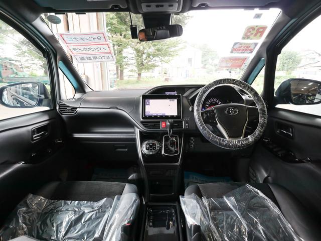 ヴォクシー ＺＳ　煌ＩＩＩ　●令和３年式　●走行４５６９２ｋｍ　●車検整備付　●純正９型ナビ　●ドラレコ　●ＥＴＣ　●バックカメラ　●両側電動スライドドア　●ＬＥＤ　●オートクルーズ　●プッシュスタート　●禁煙車　●新車保証付き（10枚目）