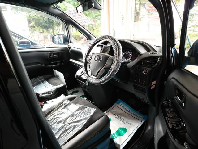 ヴォクシー ＺＳ　煌ＩＩＩ　●令和３年式　●走行４５６９２ｋｍ　●車検整備付　●純正９型ナビ　●ドラレコ　●ＥＴＣ　●バックカメラ　●両側電動スライドドア　●ＬＥＤ　●オートクルーズ　●プッシュスタート　●禁煙車　●新車保証付き（14枚目）