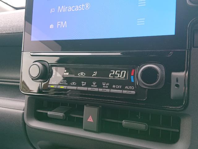 シエンタ ハイブリッドＺ　５人乗　●令和５年式　●走行４９８４ｋｍ　●１０．５型ディスプレイナビ　●全方位カメラ　●前後ドラレコ　●ＥＴＣ２．０　●両側電動スライドドア　●レーダークルーズ　●ＬＥＤライト　●禁煙車　●新車保証（31枚目）