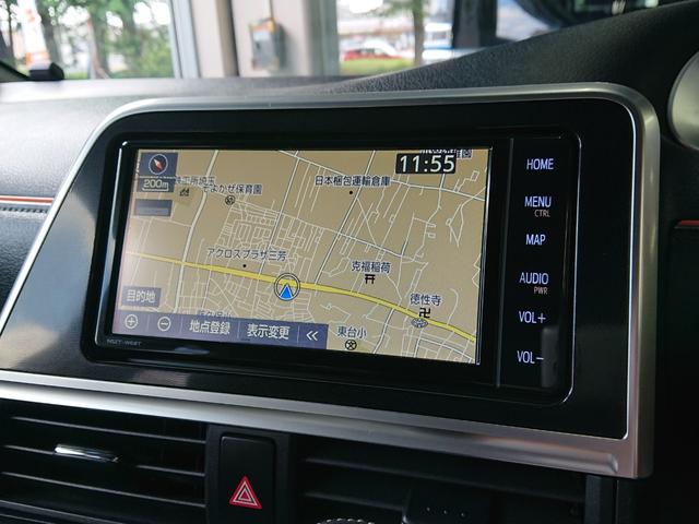 シエンタ ハイブリッドＧ　クエロ　●令和４年式　●走行・１４４７７Ｋｍ　●車検整備付　●７人乗　●純正フルセグナビ　●ＥＴＣ２．０　●全方位カメラ　●両側電動スライドドア　●衝突軽減ブレーキ　●クルーズコントロール　●Ｆシートヒーター（5枚目）