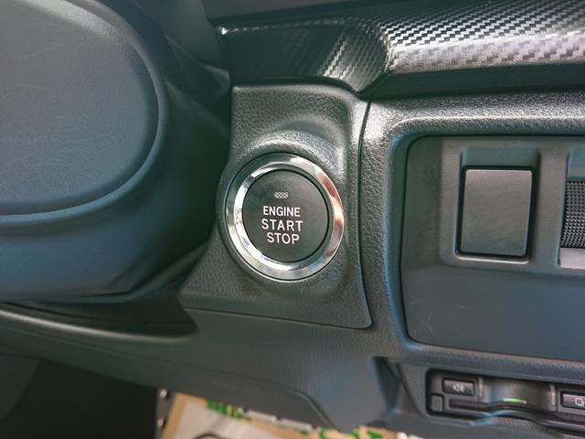 クロストレック リミテッド　●令和５年式　●走行・２９０４９Ｋｍ　●１１．６インチセンターインフォメーションディスプレイナビ　●ＥＴＣ　●全方位カメラ　●前後ドラレコ　●電子パーキング　●ＡＣＣ　●３カメラアイサイト　●禁煙車（17枚目）