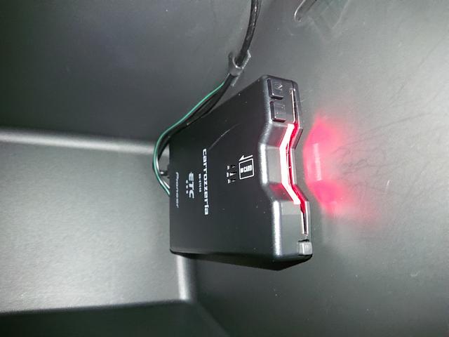 ステップワゴン ｅ：ＨＥＶスパーダ　プレミアムライン　●令和７年式　●走行・１４２４１Ｋｍ　●純正９インチコネクトナビ　●ＥＴＣ　●マルチビューカメラシステム　●電子パーキング　●ＡＣＣ　●衝突軽減ブレーキ　●両側電動スライドドア　●パワーテールゲート（5枚目）