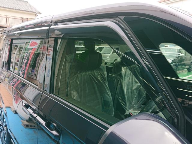 ステップワゴン ｅ：ＨＥＶスパーダ　プレミアムライン　●令和７年式　●走行・１４２４１Ｋｍ　●純正９インチコネクトナビ　●ＥＴＣ　●マルチビューカメラシステム　●電子パーキング　●ＡＣＣ　●衝突軽減ブレーキ　●両側電動スライドドア　●パワーテールゲート（41枚目）