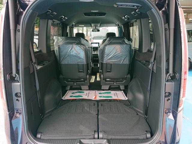 ステップワゴン ｅ：ＨＥＶスパーダ　プレミアムライン　●令和７年式　●走行・１４２４１Ｋｍ　●純正９インチコネクトナビ　●ＥＴＣ　●マルチビューカメラシステム　●電子パーキング　●ＡＣＣ　●衝突軽減ブレーキ　●両側電動スライドドア　●パワーテールゲート（46枚目）