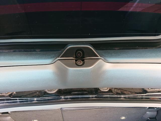 ハリアー Ｚ　●令和４年式　●走行・３２４１３Ｋｍ　●車検整備付　●純正１２．３インチディスプレイナビ　●ＥＴＣ２．０　●全方位カメラ　●前後録画機能付デジタルインナーミラー　●パワーバックドア　●衝突軽減ブレーキ（10枚目）