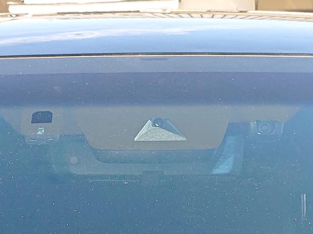 ハリアー Ｚ　●令和４年式　●走行・３２４１３Ｋｍ　●車検整備付　●純正１２．３インチディスプレイナビ　●ＥＴＣ２．０　●全方位カメラ　●前後録画機能付デジタルインナーミラー　●パワーバックドア　●衝突軽減ブレーキ（22枚目）