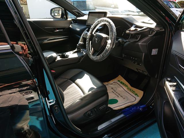 ハリアー Ｚ　●令和４年式　●走行・３２４１３Ｋｍ　●車検整備付　●純正１２．３インチディスプレイナビ　●ＥＴＣ２．０　●全方位カメラ　●前後録画機能付デジタルインナーミラー　●パワーバックドア　●衝突軽減ブレーキ（30枚目）