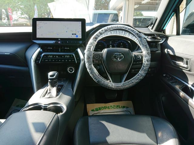 ハリアー Ｚ　●令和４年式　●走行・３２４１３Ｋｍ　●車検整備付　●純正１２．３インチディスプレイナビ　●ＥＴＣ２．０　●全方位カメラ　●前後録画機能付デジタルインナーミラー　●パワーバックドア　●衝突軽減ブレーキ（33枚目）
