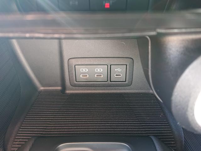 ハリアー Ｚ　●令和４年式　●走行・３２４１３Ｋｍ　●車検整備付　●純正１２．３インチディスプレイナビ　●ＥＴＣ２．０　●全方位カメラ　●前後録画機能付デジタルインナーミラー　●パワーバックドア　●衝突軽減ブレーキ（39枚目）