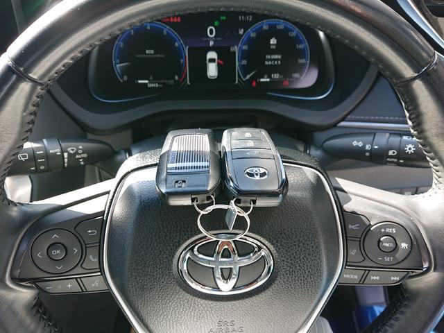 ハリアー Ｚ　●令和４年式　●走行・３２４１３Ｋｍ　●車検整備付　●純正１２．３インチディスプレイナビ　●ＥＴＣ２．０　●全方位カメラ　●前後録画機能付デジタルインナーミラー　●パワーバックドア　●衝突軽減ブレーキ（42枚目）