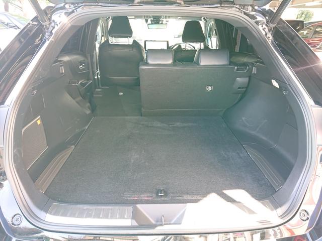 ハリアー Ｚ　●令和４年式　●走行・３２４１３Ｋｍ　●車検整備付　●純正１２．３インチディスプレイナビ　●ＥＴＣ２．０　●全方位カメラ　●前後録画機能付デジタルインナーミラー　●パワーバックドア　●衝突軽減ブレーキ（55枚目）