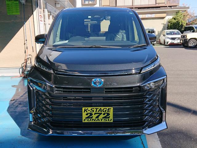 ヴォクシー ハイブリッドＳ－Ｚ　Ｅ－Ｆｏｕｒ　●令和４年式　●走行３１１６１Ｋｍ　●１０．５型ディスプレイナビ　●全方位カメラ　●パーキングアシスト　●ヘッドアップディスプレイ　●デジタルルームミラー　●前後ドラレコ　●ＥＴＣ２．０（2枚目）
