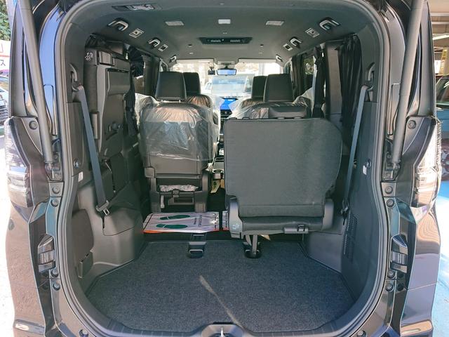 ヴォクシー ハイブリッドＳ－Ｚ　Ｅ－Ｆｏｕｒ　●令和４年式　●走行３１１６１Ｋｍ　●１０．５型ディスプレイナビ　●全方位カメラ　●パーキングアシスト　●ヘッドアップディスプレイ　●デジタルルームミラー　●前後ドラレコ　●ＥＴＣ２．０（70枚目）