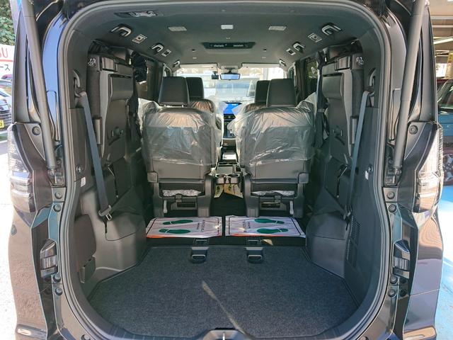 ヴォクシー ハイブリッドＳ－Ｚ　Ｅ－Ｆｏｕｒ　●令和４年式　●走行３１１６１Ｋｍ　●１０．５型ディスプレイナビ　●全方位カメラ　●パーキングアシスト　●ヘッドアップディスプレイ　●デジタルルームミラー　●前後ドラレコ　●ＥＴＣ２．０（71枚目）