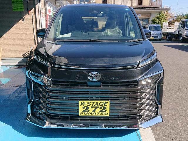 ヴォクシー Ｓ－Ｚ　●令和４年式　●走行１３５５８ｋｍ　●ディスプレイナビ　●全方位カメラ　●アドバンスドパーク　●パワーバックドア　●ＥＴＣ２．０　●両側電動スライドドア　●シートヒーター　●２列目オットマン　●禁煙車（2枚目）
