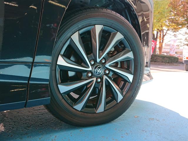 ヴォクシー Ｓ－Ｚ　●令和４年式　●走行１３５５８ｋｍ　●ディスプレイナビ　●全方位カメラ　●アドバンスドパーク　●パワーバックドア　●ＥＴＣ２．０　●両側電動スライドドア　●シートヒーター　●２列目オットマン　●禁煙車（24枚目）