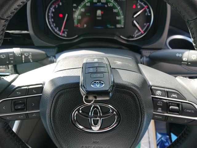 ヴォクシー Ｓ－Ｚ　●令和４年式　●走行１３５５８ｋｍ　●ディスプレイナビ　●全方位カメラ　●アドバンスドパーク　●パワーバックドア　●ＥＴＣ２．０　●両側電動スライドドア　●シートヒーター　●２列目オットマン　●禁煙車（44枚目）