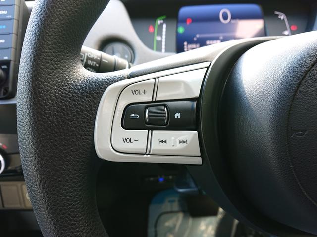 フィット ｅ：ＨＥＶクロスター　・４ＷＤ　●令和３年式　●走行・２２４３６Ｋｍ　●９インチプレミアムインターナビ　●ＥＴＣ　●バックカメラ　●ナビ連動前後ドラレコ　●電子パーキング　●ＡＣＣ　●衝突軽減ブレーキ　●ＬＥＤヘッドライト（21枚目）