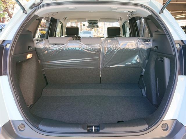 フィット ｅ：ＨＥＶクロスター　・４ＷＤ　●令和３年式　●走行・２２４３６Ｋｍ　●９インチプレミアムインターナビ　●ＥＴＣ　●バックカメラ　●ナビ連動前後ドラレコ　●電子パーキング　●ＡＣＣ　●衝突軽減ブレーキ　●ＬＥＤヘッドライト（38枚目）